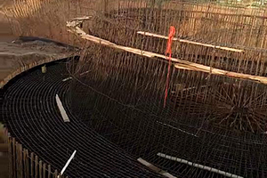 大连砼烟囱新建施工现场